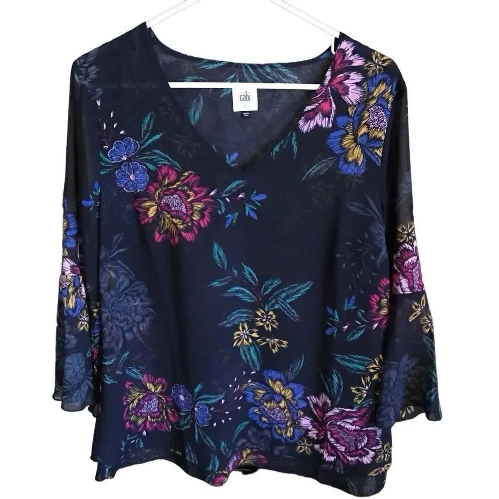 CAbi floral top 3/4 bell sleeve size Large semi sheer lined bodice navy blue